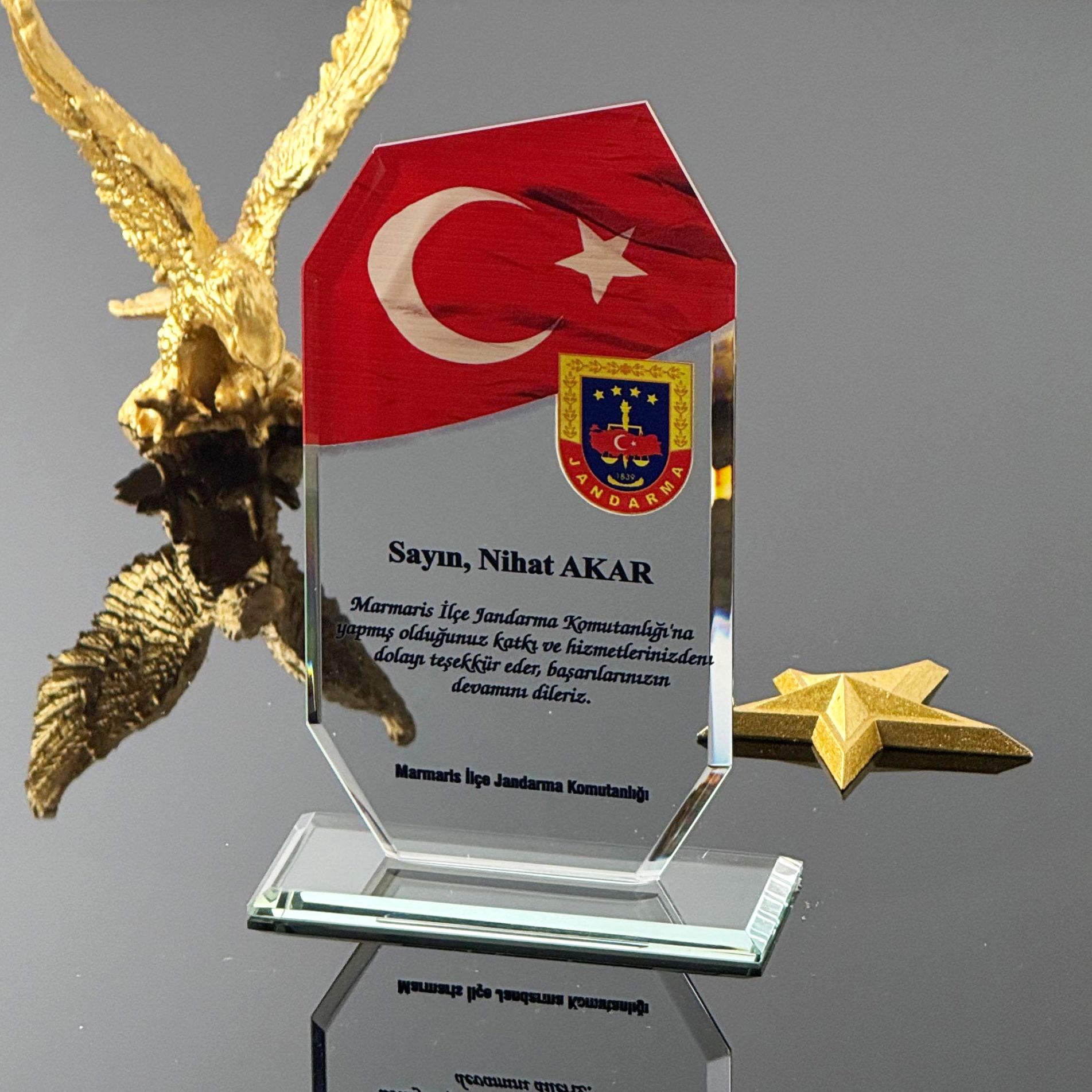 P101 Kristal Cam Plaket